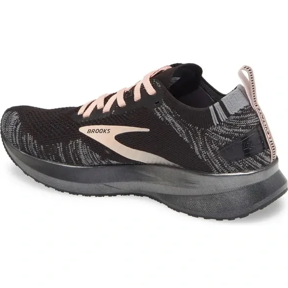 Brooks Levitate 4 Running Shoe *barely worn* only on treadmill - Picture 6 of 16